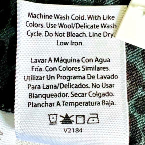 Time and Tru Gray Black Animal Leopard Print Comfort Cropped Pants NWT Plus Sz18 - Picture 14 of 16